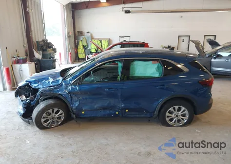 2023 Ford Escape Active z USA, uszkodzony, nr VIN 1FMCU9GN1PUB31153